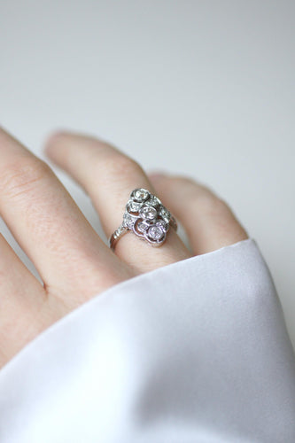 Bague Bague marquise Art Déco pavée en platine et diamants 0,85 ct 58 Facettes