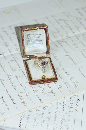 Bague 56 Bague Duchesse Belle Époque en or jaune 18k, platine, rubis et diamants 58 Facettes