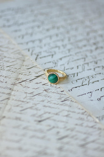 Bague 56 Van Cleef & Arpels - Bague Perlée Couleurs en or jaune et malachite 58 Facettes