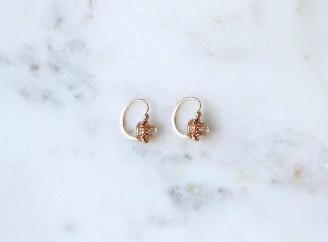Boucles d'oreilles Boucles d'oreilles dormeuses taille ancienne coussin en or rose et diamants 58 Facettes