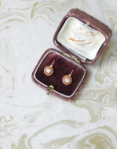 Boucles d'oreilles Boucles d'oreilles dormeuses taille ancienne coussin en or rose et diamants 58 Facettes