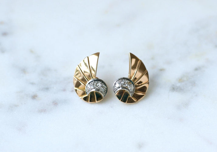 Boucles d'oreilles Boucles d’oreilles coquillage en or rose 18 ct et diamants 58 Facettes