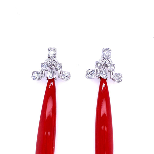 Boucles d'oreilles Boucles d’oreilles pendantes Art déco en or 18 carats, diamants et corail 58 Facettes