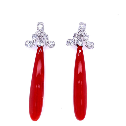 Boucles d'oreilles Boucles d’oreilles pendantes Art déco en or 18 carats, diamants et corail 58 Facettes