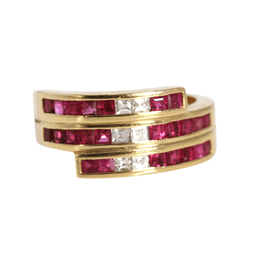 Bague 54 bague en or avec rubis et diamants 58 Facettes D362474