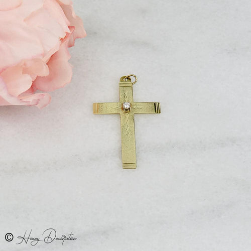 Pendentif Pendentif croix - Pendentif en or jaune 14 K et diamant 58 Facettes 1966
