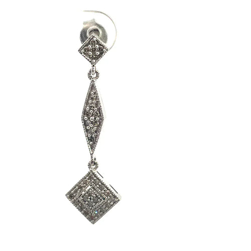 Boucles d'oreilles Boucles d’oreilles pendantes géométriques en or blanc 14K et diamants 58 Facettes UN0151