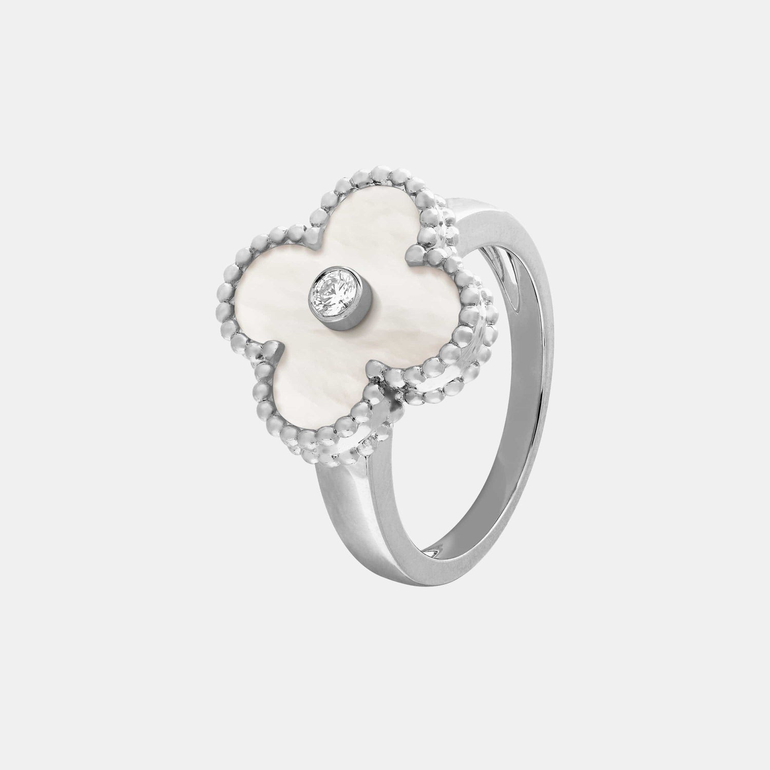 Bague Vintage Alhambra Or blanc Diamant 0.06ct