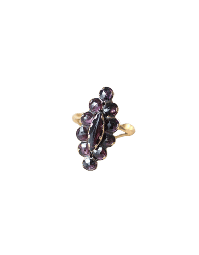 Bague 55 Bague Marquise Ancienne en Or Rose et Grenats sur Paillon 58 Facettes