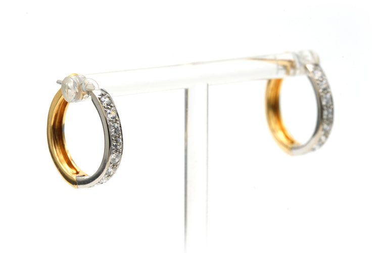 Boucles d'oreilles contemporaines serties de diamants en or jaune et blanc 18k