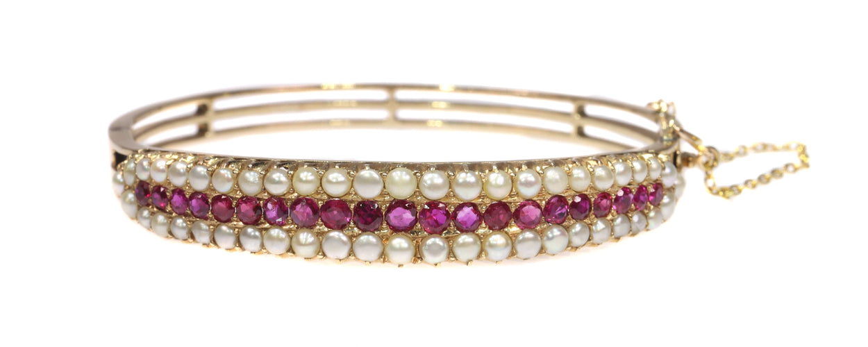 Bracelet Bijoux de la Grande Époque : Bracelet jonc victorien en rubis 58 Facettes 21273-0594