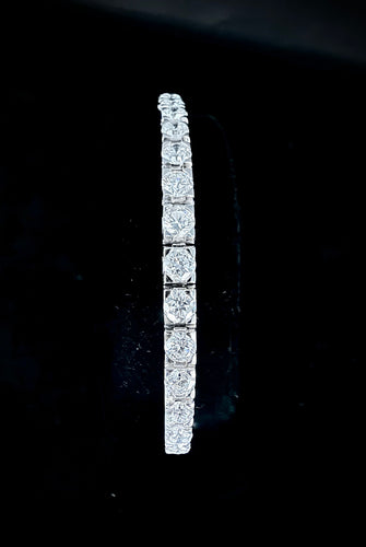 Bracelet Bracelet rivière or blanc totalisant 7.50 carats 58 Facettes