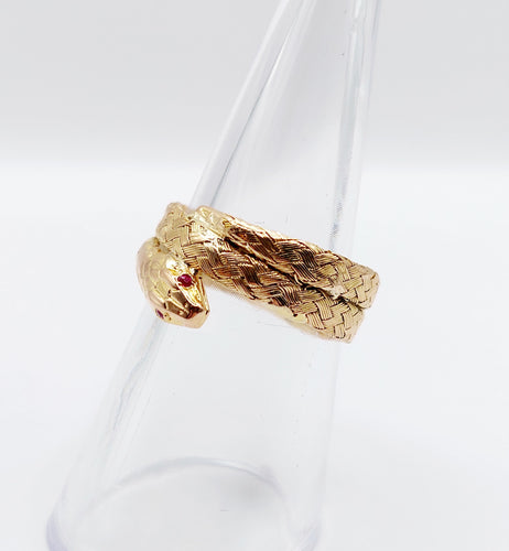 Bague 54.5 Bague serpent or rose finement tressée yeux rubis 58 Facettes A04370