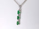 Pendentif Pendentif en or blanc avec diamants et émeraude 58 Facettes 2140