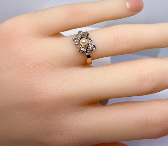 Bague 50 Bague en or, diamants et perle 58 Facettes AB568