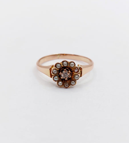 Bague 51.5 Bague marguerite or rose, diamant et perles (circa 1900) 58 Facettes A06283