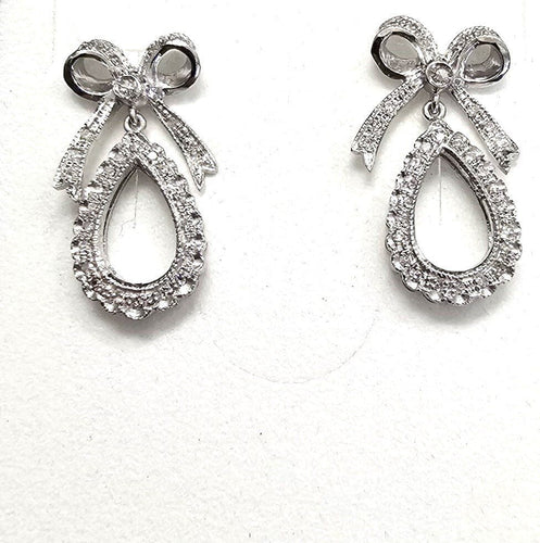 Boucles d'oreilles Boucles d'oreilles en platine avec diamants 58 Facettes