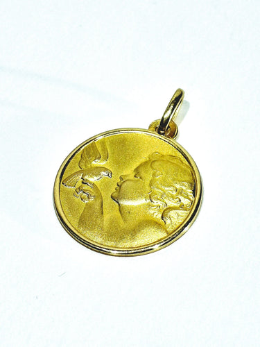 Pendentif Médaille or jaune Ange et Colombe 58 Facettes