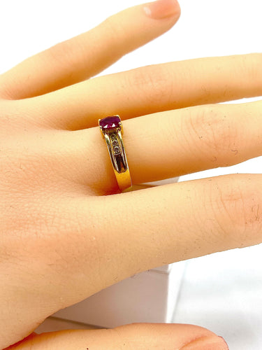 Bague 54 Bague en or jaune 18 carats en rubis et diamants 58 Facettes AB325