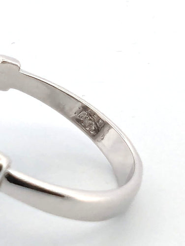 Bague 56 Bague en or blanc 18 carats avec aigue-marine et diamants 58 Facettes