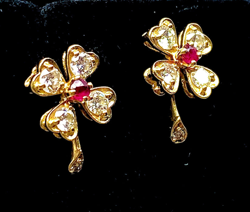 Boucles d'oreilles Boucles d’oreilles or jaune rubis diamants 58 Facettes AB459