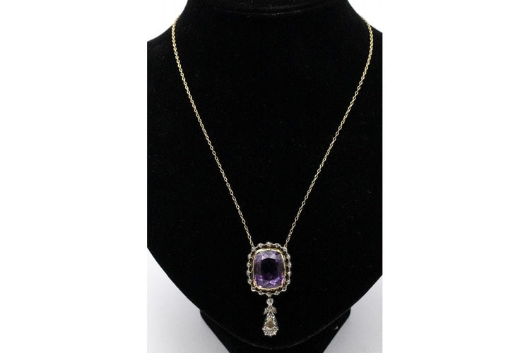Collier Collier en or jaune et argent, imposante améthyste et diamants taille rose, vers 1900 58 Facettes 11294
