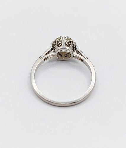 Bague 52.5 Bague solitaire Art déco en platine et diamant taille ancienne 1,40 carat 58 Facettes A06491