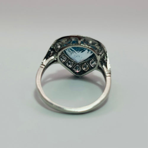 Bague 52 Bague Art Déco en platine avec aigue-marine centrale et diamants 58 Facettes 50253