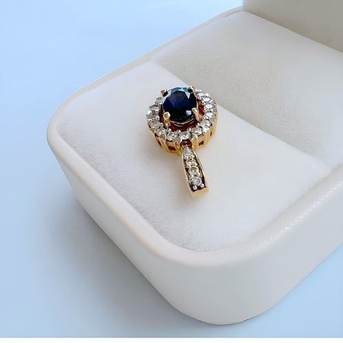 Pendentif Pendentif ors jaune et blanc, saphir et diamants 58 Facettes 1749