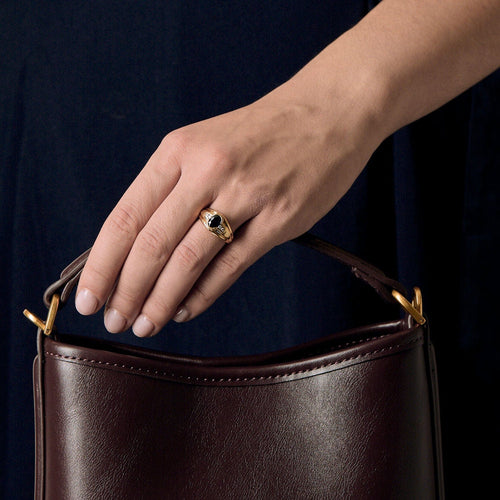 Bague 53 Bague en or jaune, saphir et diamants 58 Facettes GU00016X3