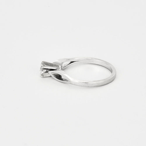 Bague 52 Bague or blanc diamant 58 Facettes