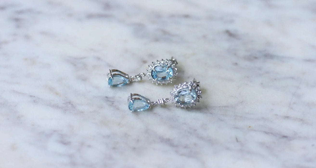 Boucles d'oreilles Boucles d'oreilles Gouttes or blanc, topaze bleue, diamant 58 Facettes