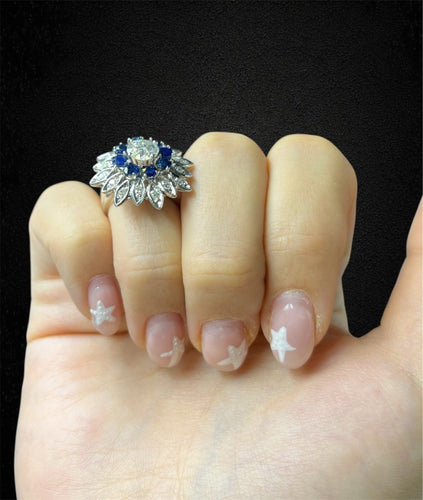 Bague Bague fleur étoile avec diamant central, saphirs et diamants 1960' 58 Facettes