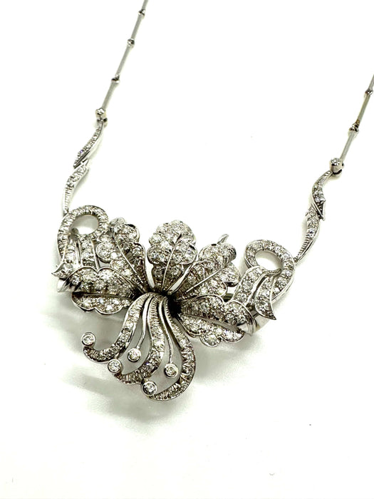 Collier Exceptionnel collier en or forme florale diamants 58 Facettes