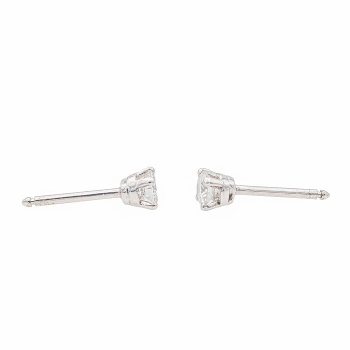 Boucles d'oreilles Boucles d'oreilles Puces Or blanc Diamant 58 Facettes 3090577CN