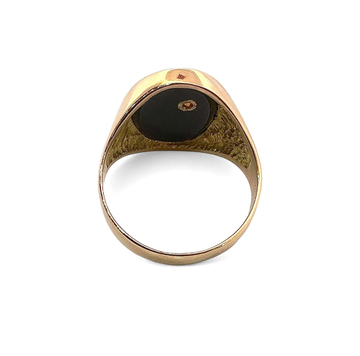 Bague 58 Chevalière en or jaune onyx et diamant 58 Facettes