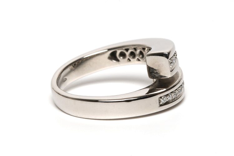 Bague 58 Bague contemporaine or blanc, diamants 58 Facettes 21798