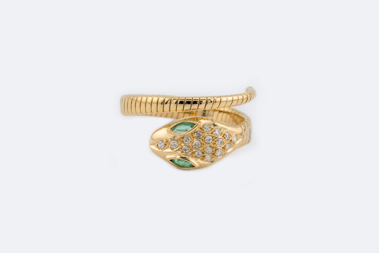 Bague Oro Giallo / 23 Bague serpent en or jaune sertie d'émeraudes et de diamants 58 Facettes ANL779
