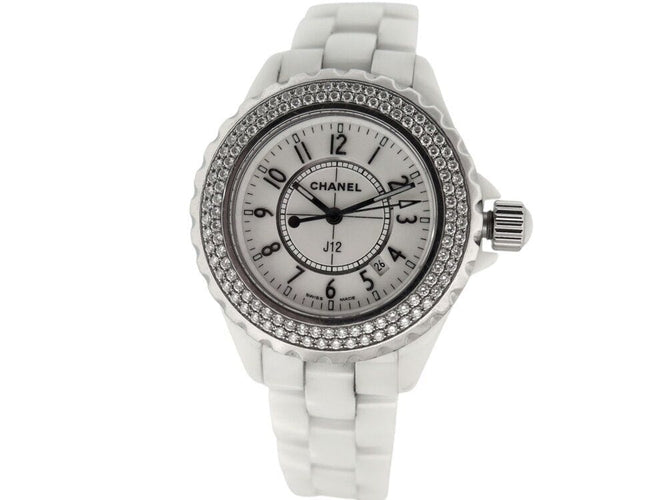 Montre montre CHANEL j12 34 mm h0967 112 diamants ceramique blanche quartz 58 Facettes 268147