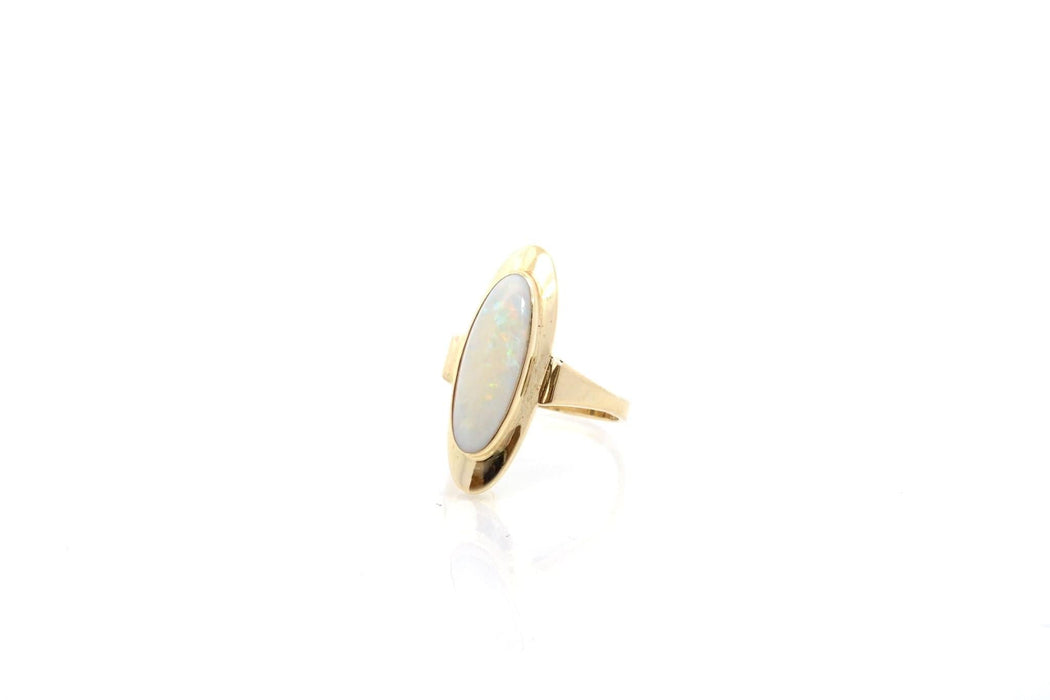 Bague Bague vintage opale en or 14k 58 Facettes 26579