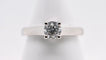 Bague Bague solitaire en or blanc avec diamant de 0,750 carat 58 Facettes