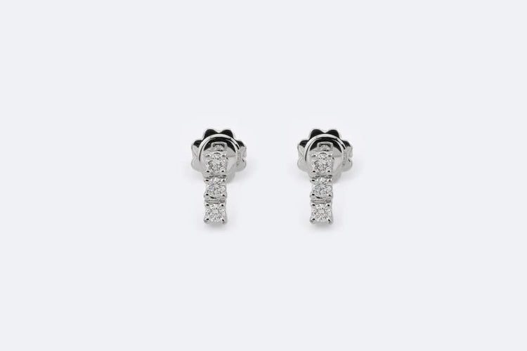 Boucles d'oreilles Oro Bianco Boucles d'oreilles Trilogie en or blanc et diamants 58 Facettes ORC206