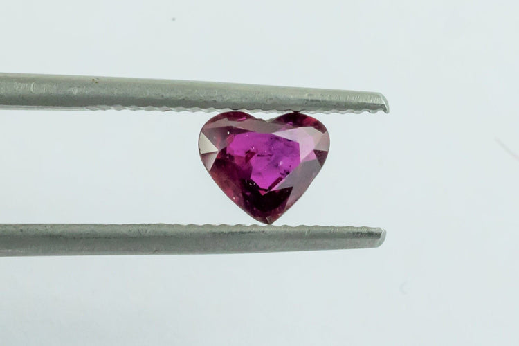 Gemstone Rubis 1.03cts chauffé de Birmanie certificat GFCO 58 Facettes 475