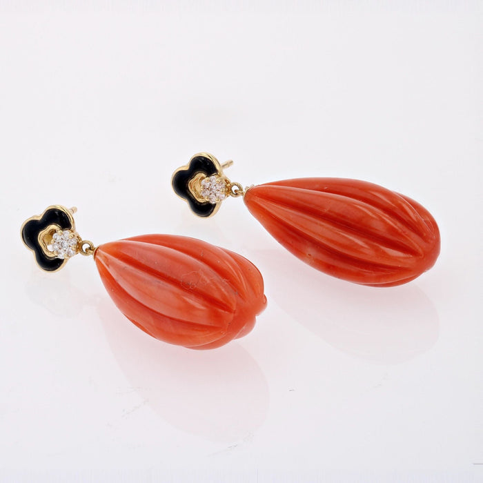 Boucles d'oreilles Pendants d'oreilles corail onyx et diamants 58 Facettes 24-184