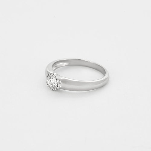 Bague 53 Bague solitaire en or blanc et diamants 58 Facettes GU294