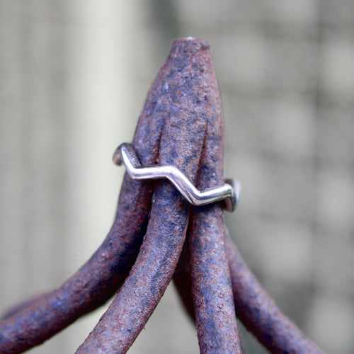 55 Tiffany & Co.  - Vintage Platinum Zig Zag Paloma Picasso Ring 58 Facettes A2006R