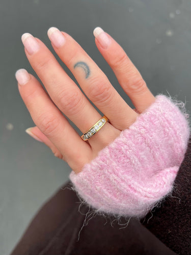 Demi Alliance or jaune, diamants serti rail