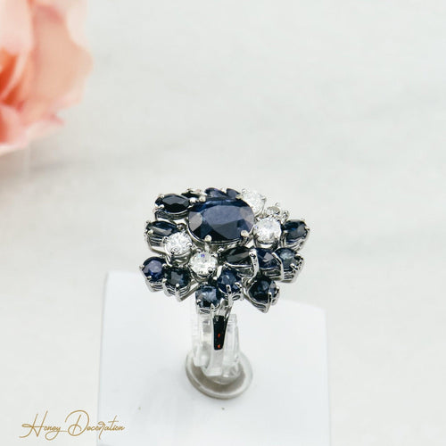 Bague Bague en or blanc avec diamants et saphirs 58 Facettes 1601