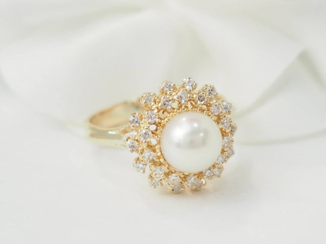 Bague 53.5 Bague vintage perle de culture et diamants 58 Facettes 33538