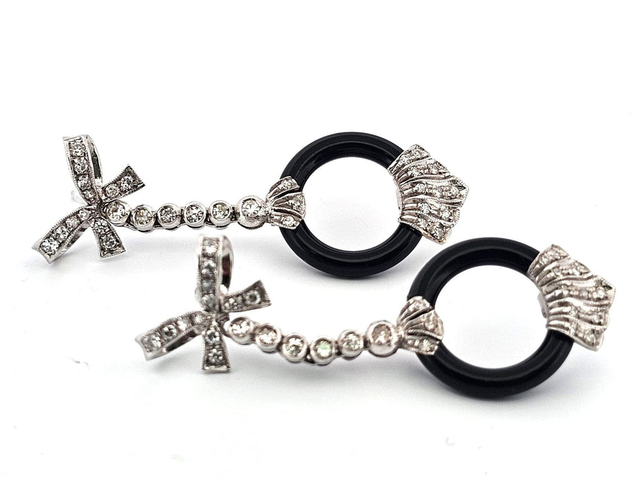 Boucles d'oreilles Boucles d'oreilles en or blanc avec onyx et diamants 58 Facettes